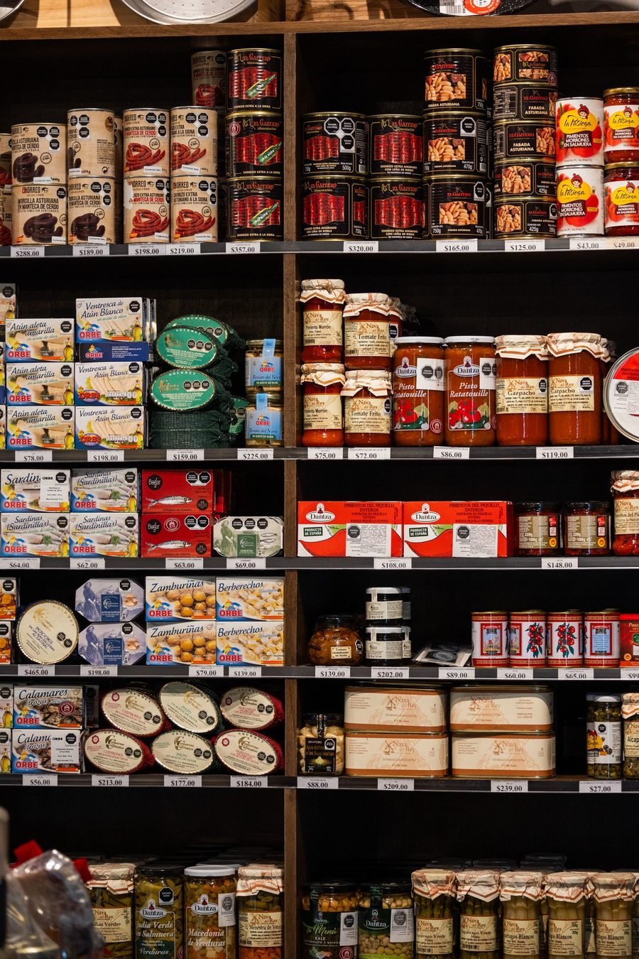 Conservas y productos gourmet en La Castellena