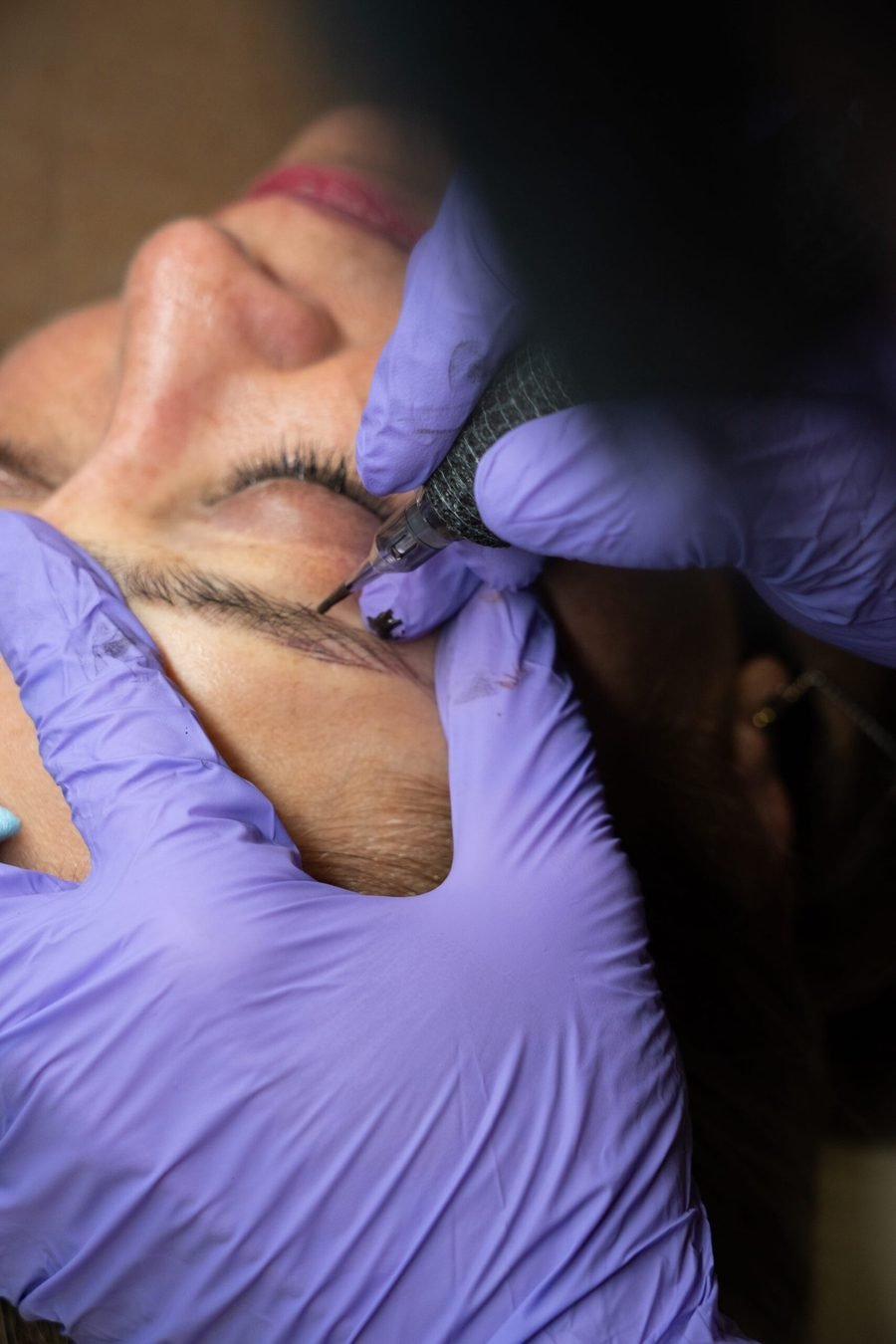Proceso de laminado de cejas en Masao Brows
