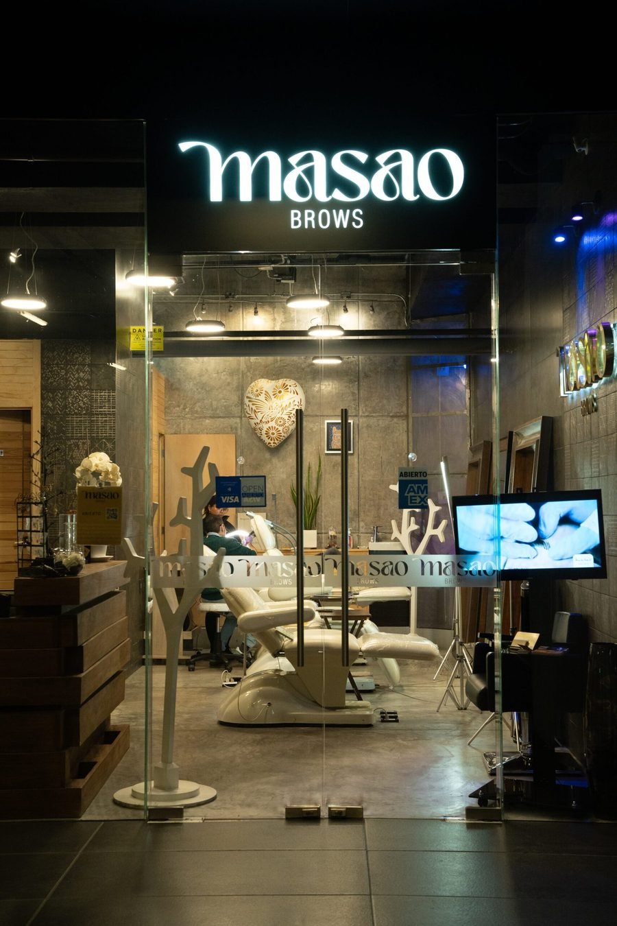 Interior del estudio Masao Brows