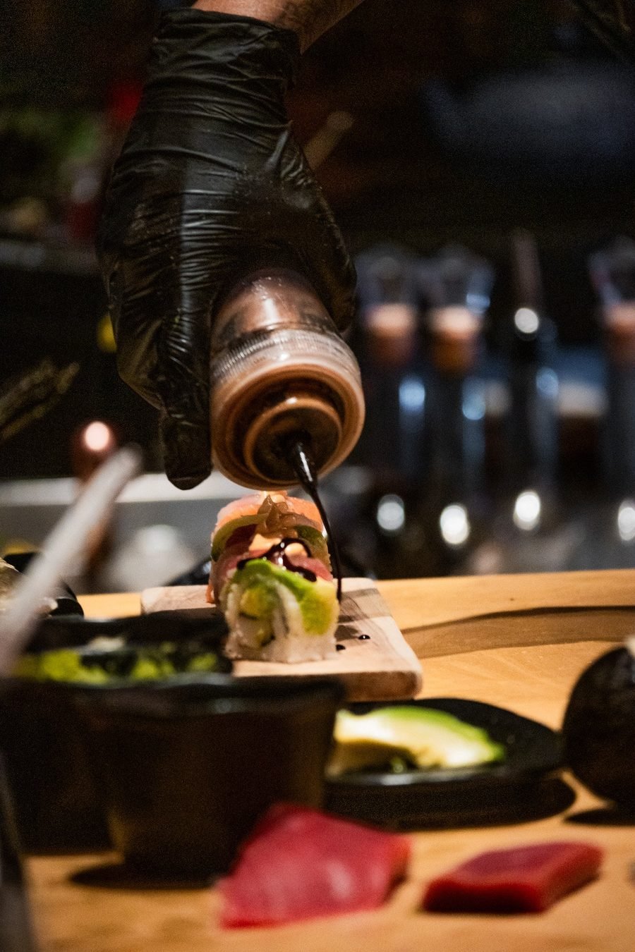 Preparación de sushi en Onomura