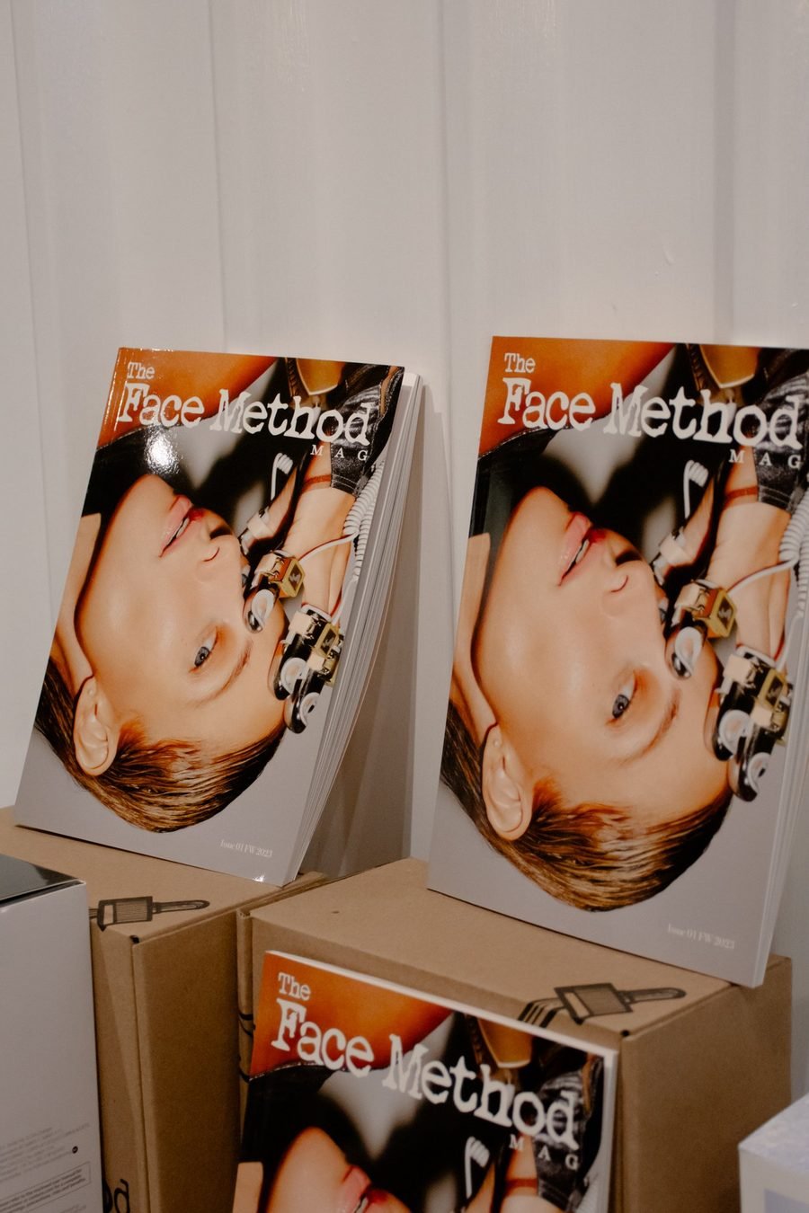 Revistas y material de The Face Method